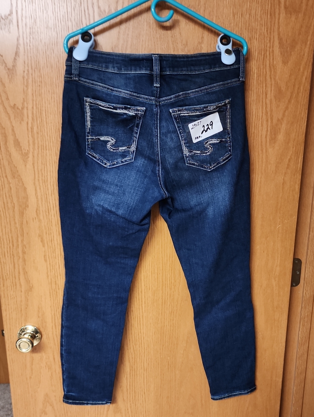 Silver Elyse Dark Blue Women's Stretch Denim Jeans 29x27 nwot number 229
